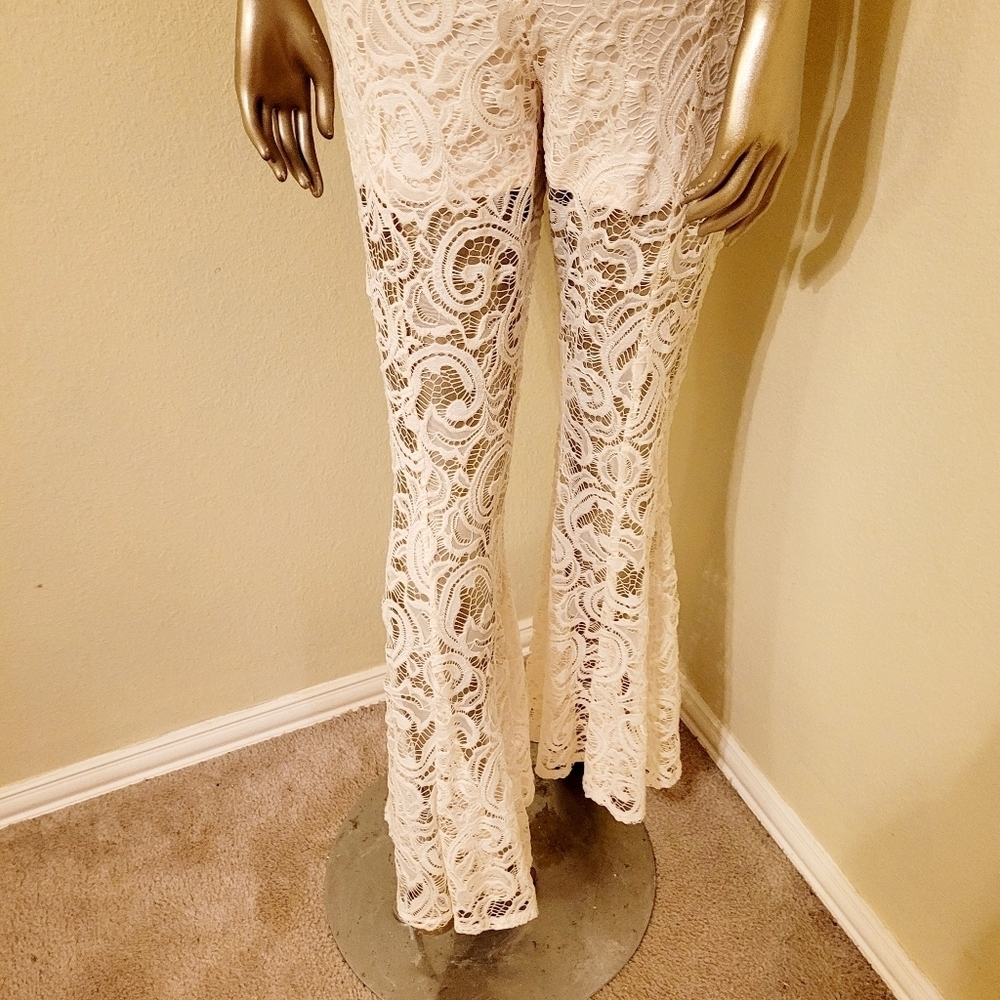 NEW VENUS Ivory Lace Flare Leg 2 Piece Bohemian Festival Beach Pant Set - Picture 6 of 16